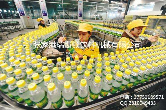 張家港瓶裝水灌裝設(shè)備,純凈水灌裝生產(chǎn)線(xiàn)